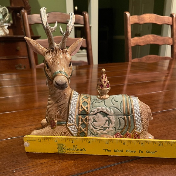 Fitz and Floyd Santa deer lidded trinket box from Georgian collection - Picture 6 of 17